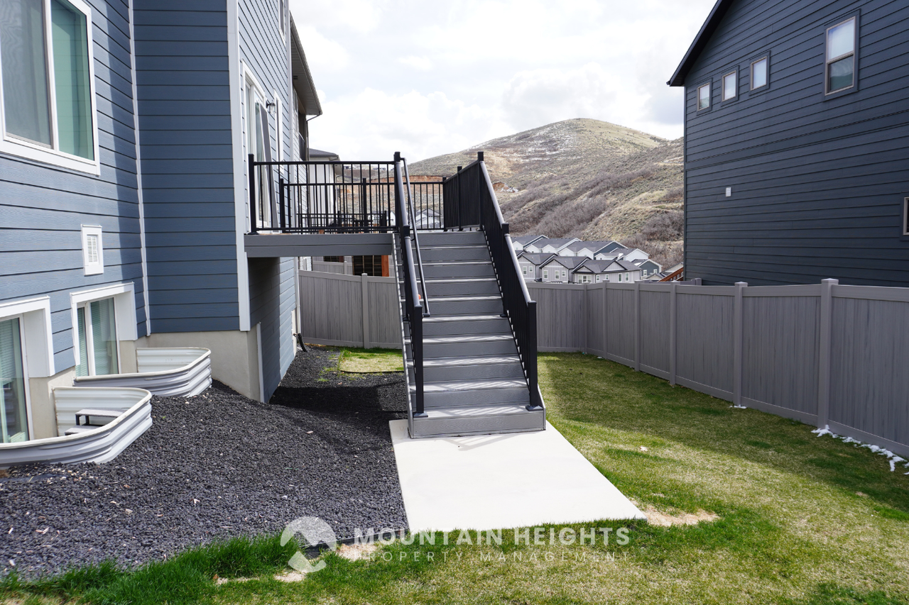 2191 W Northridge Dr - Photo 7 of 35