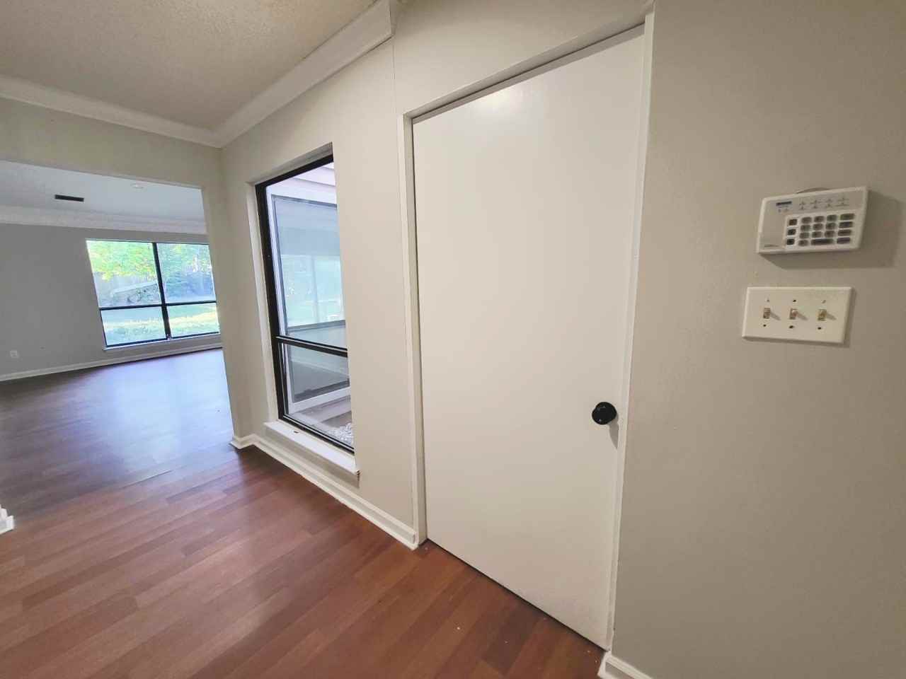 4715 Cricklewood Ln - Photo 7 of 37