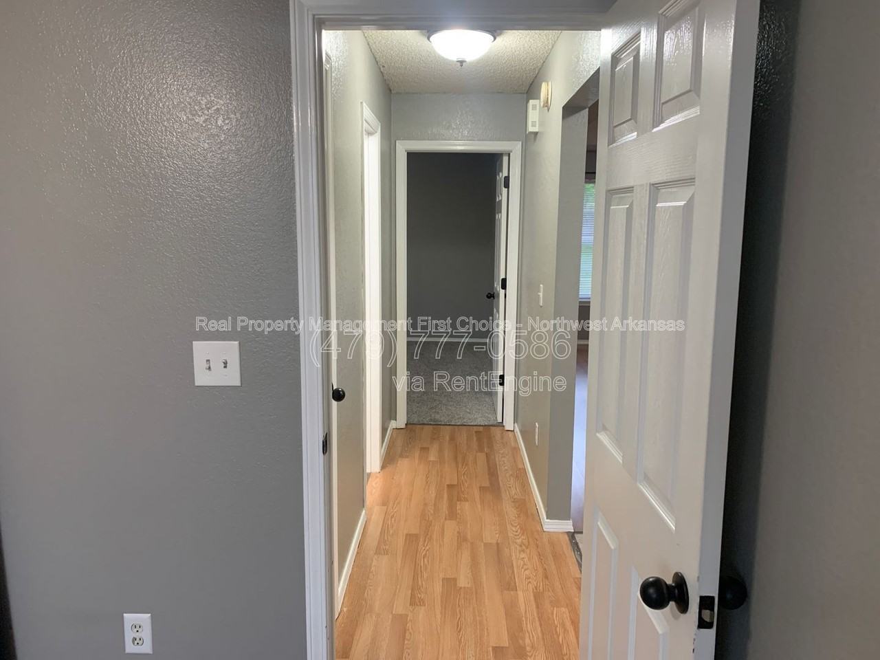 509 E Pinion St - Photo 6 of 17