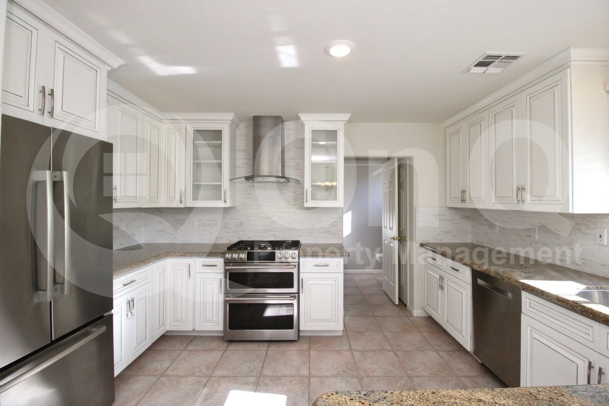 7650 E Williams Dr #1012 - Photo 3 of 37