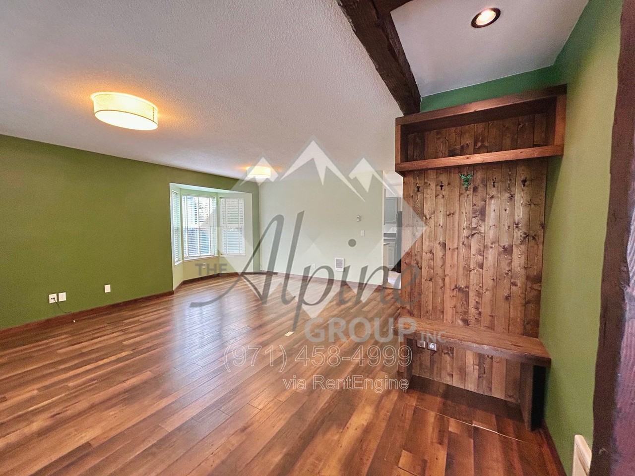 5238 Ne 14th Pl - Photo 3 of 4