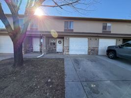 featured image of 2463 1/2 Theresea Ln