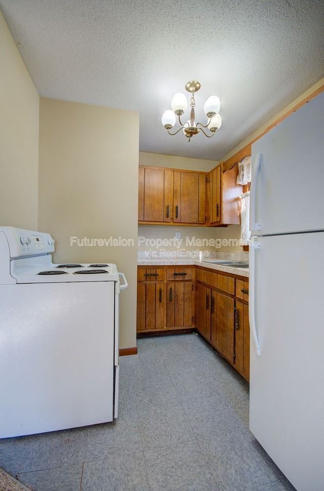 634 Hays St - Photo 6 of 13