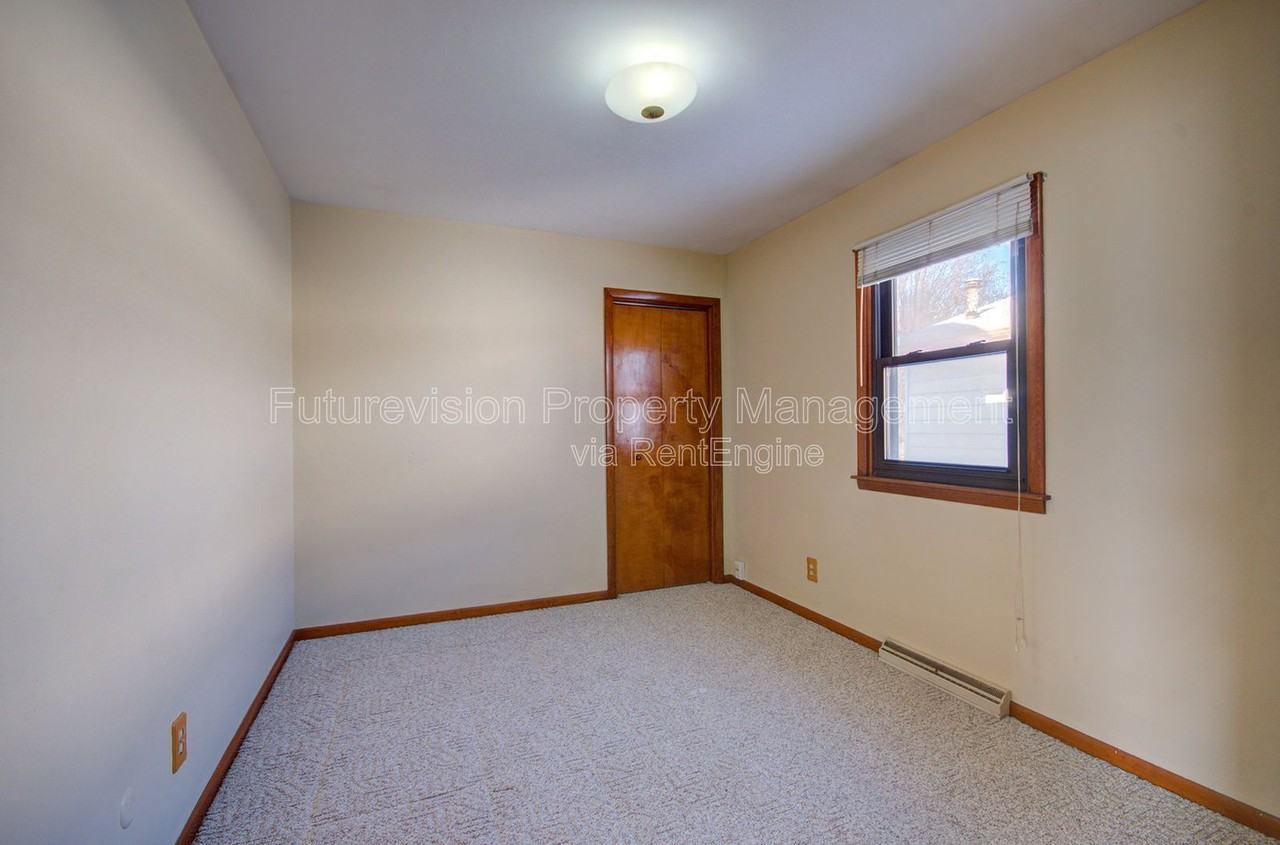 634 Hays St - Photo 7 of 13