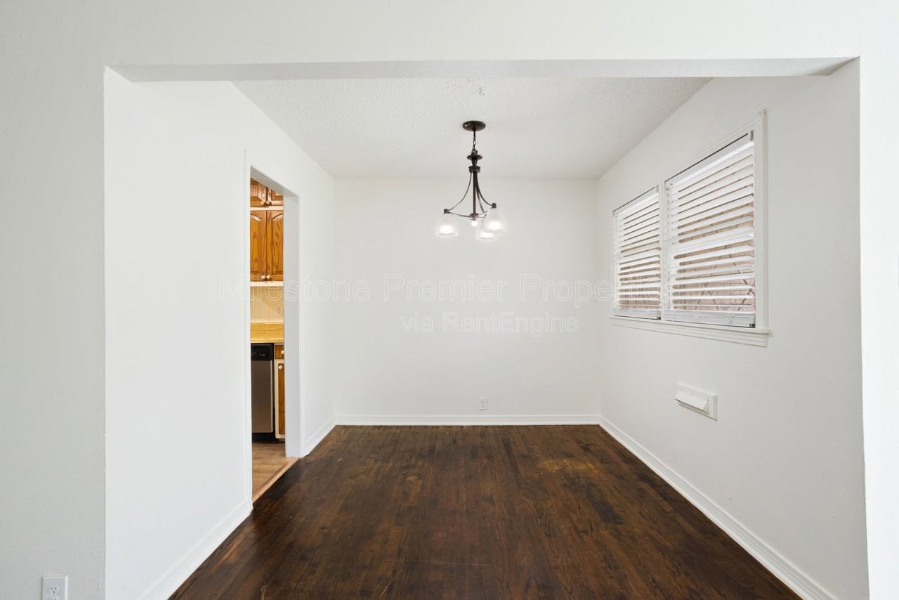 1512 N Highland Ave - Photo 7 of 31