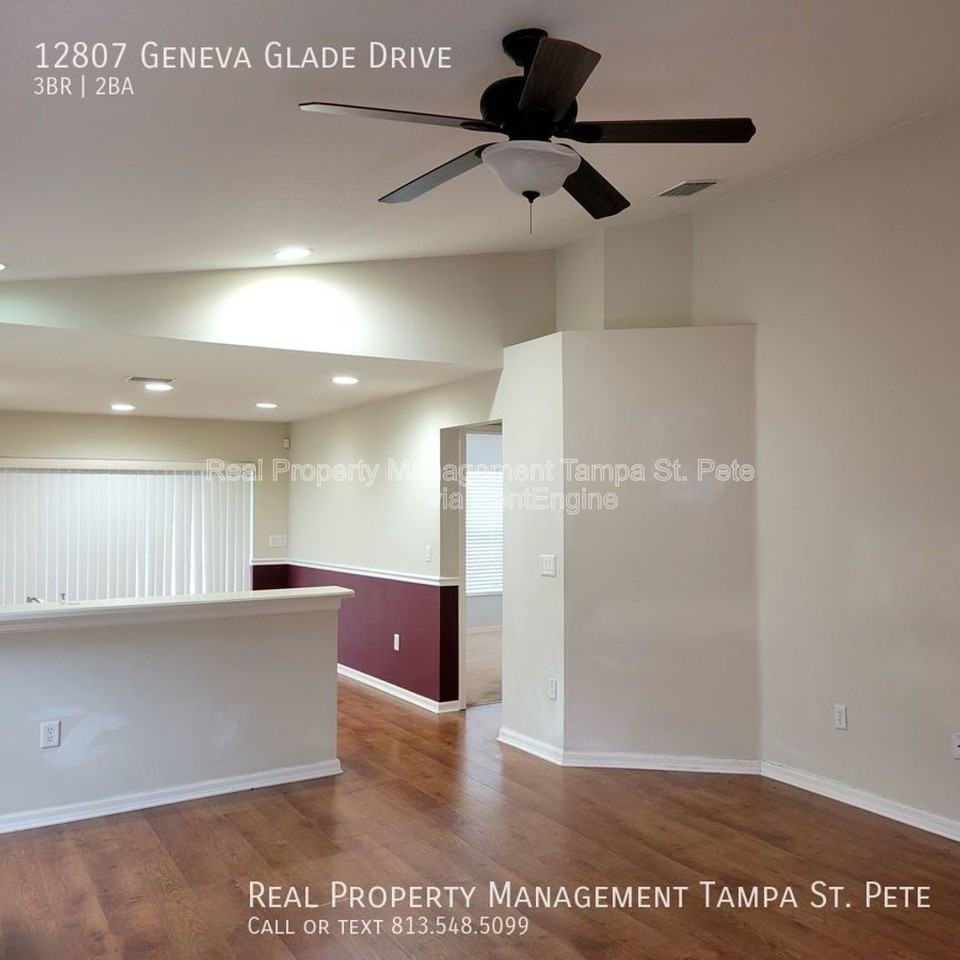 12807 Geneva Glade Dr - Photo 4 of 23
