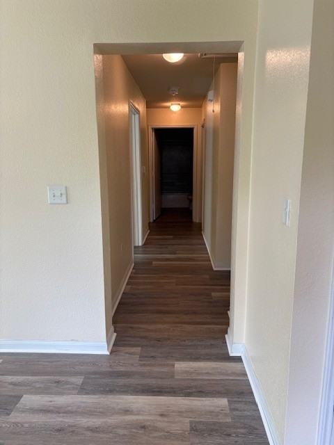 619 North Vionett Lane - Photo 2 of 25