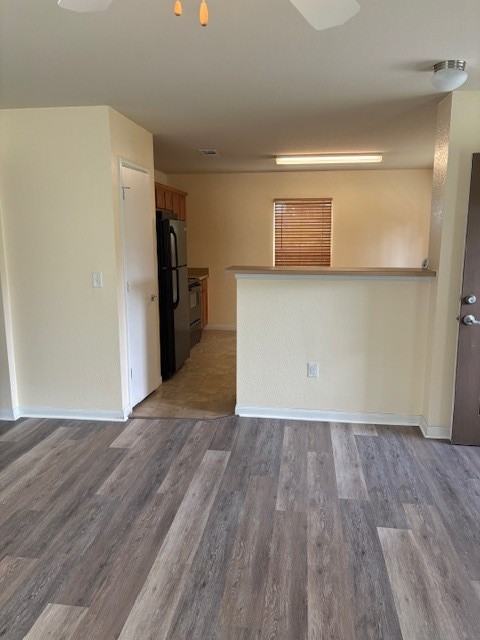 619 North Vionett Lane - Photo 4 of 25