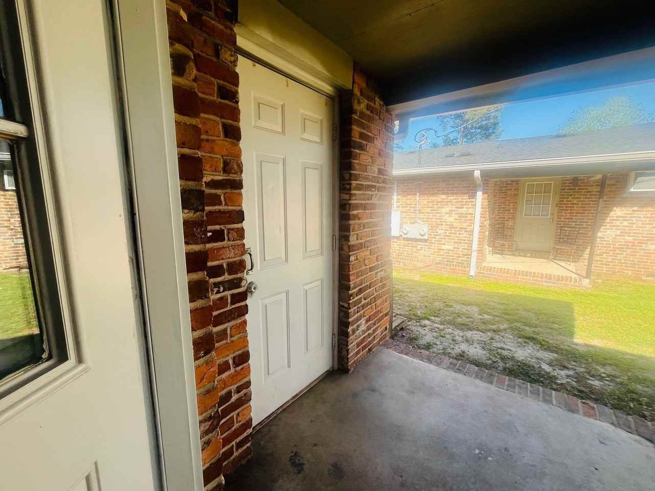 406 Russell Pkwy #11 - Photo 7 of 9
