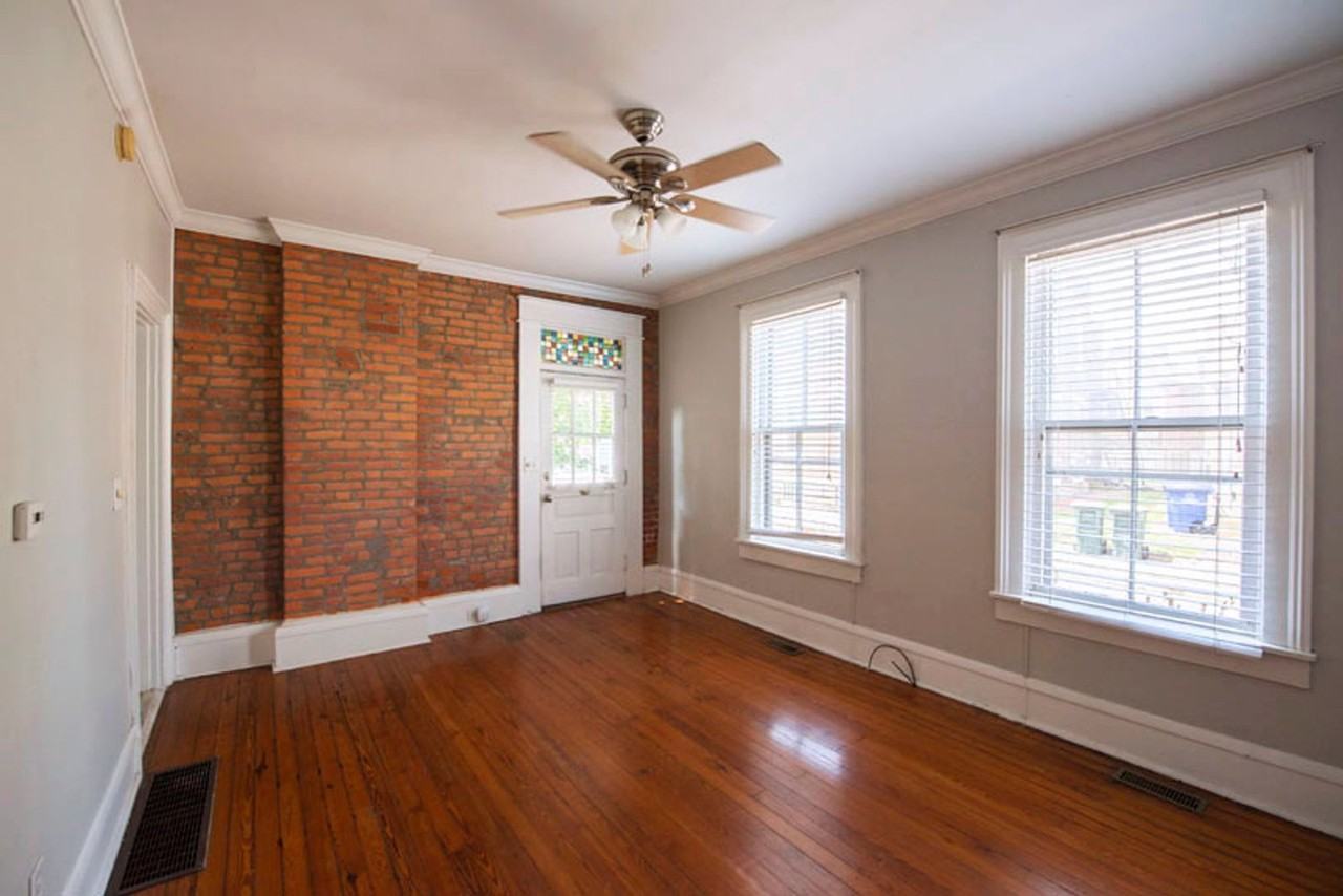 512 S Lazelle St - Photo 2 of 16