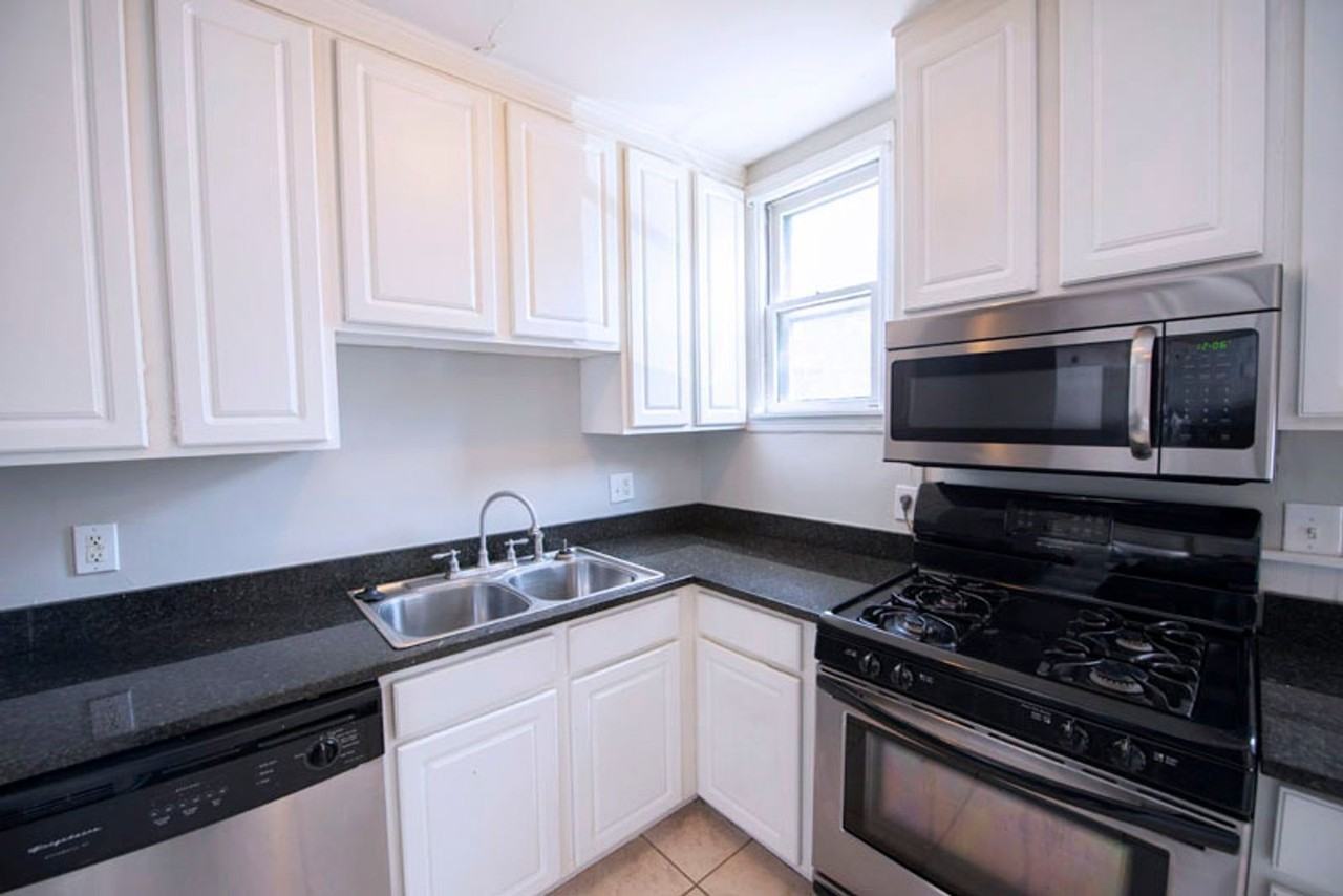 512 S Lazelle St - Photo 6 of 16