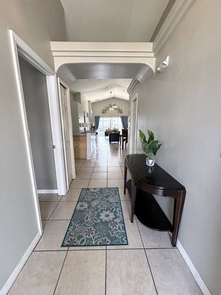 1646 Morning Star Dr - Photo 2 of 19