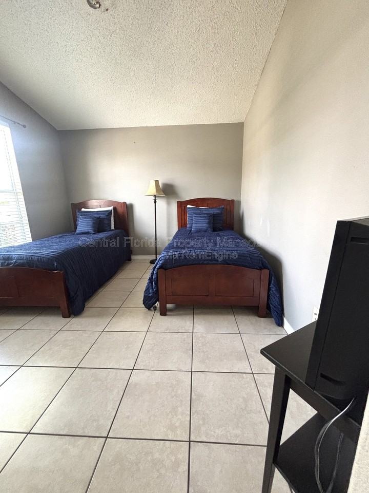 1646 Morning Star Dr - Photo 3 of 19