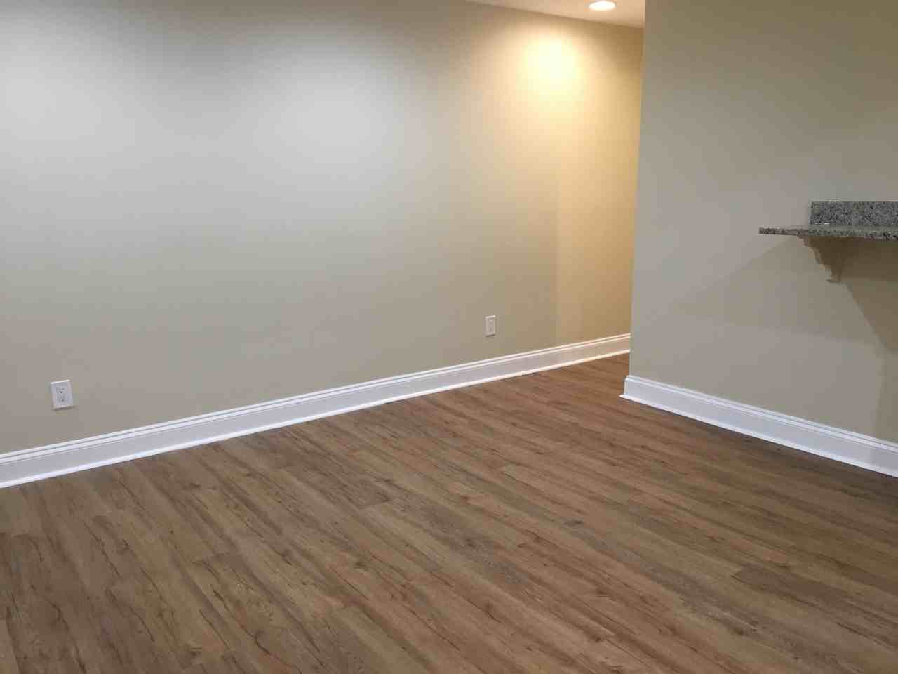 1809 Belmont - Photo 2 of 18