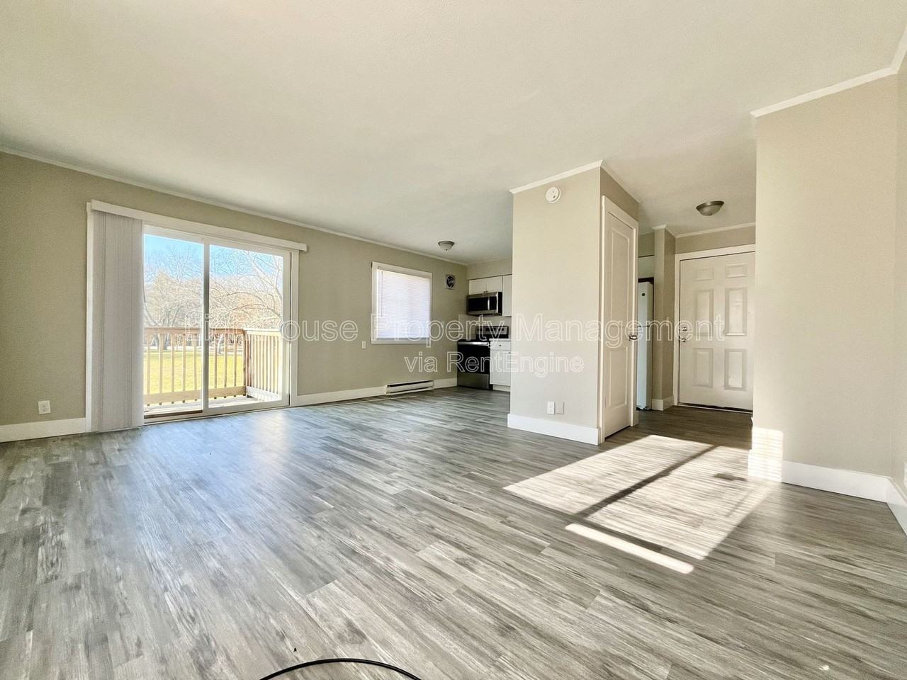 1545 Carmil Dr #1 - Photo 3 of 19