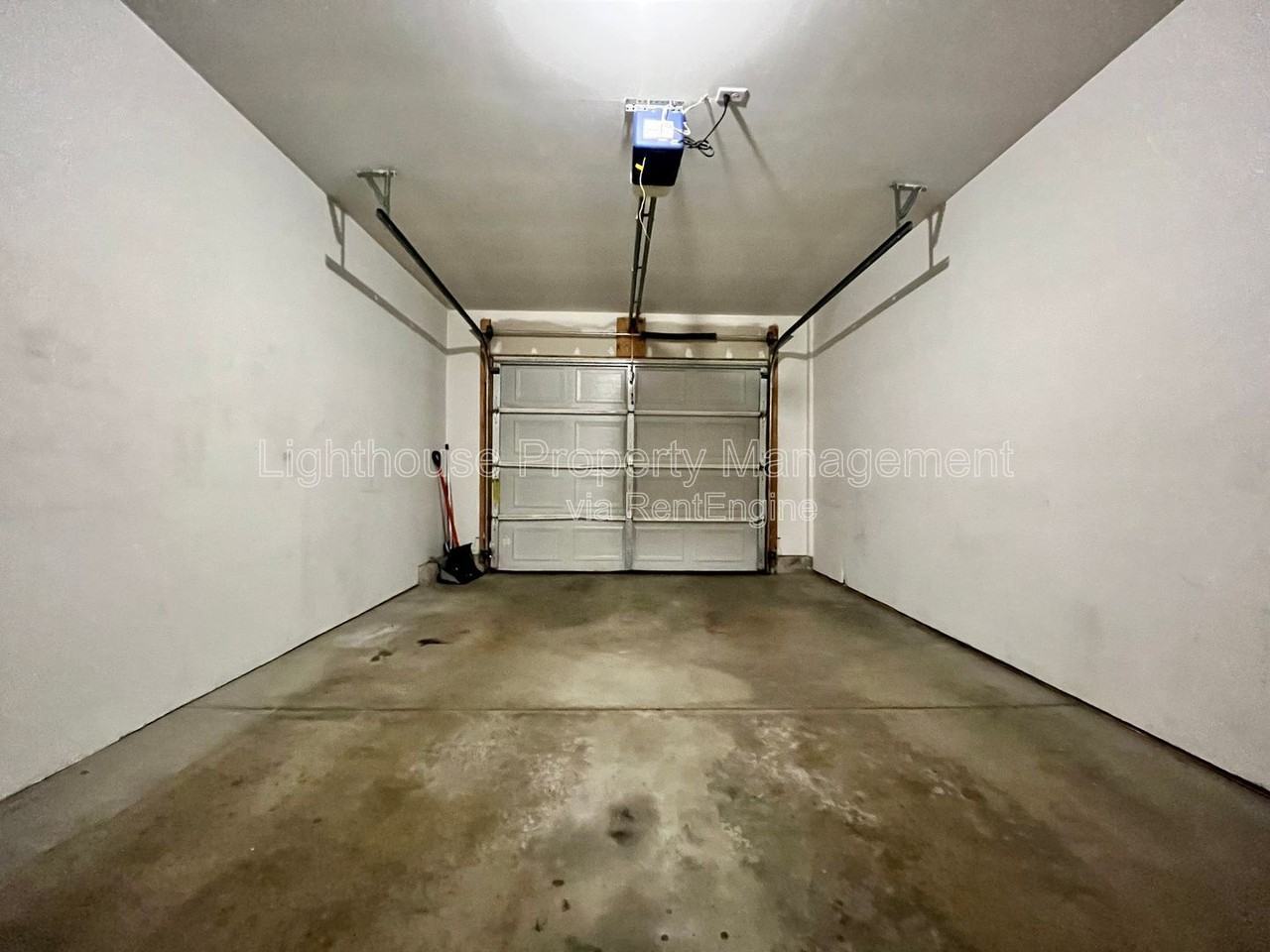 860 Marquette Ave #16 - Photo 2 of 20