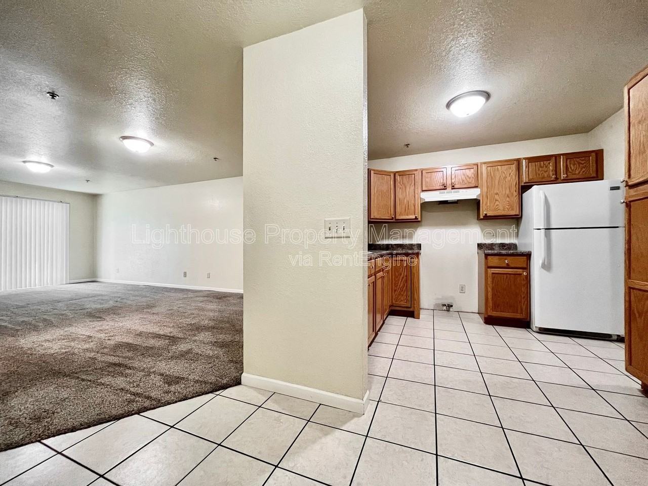 860 Marquette Ave #16 - Photo 4 of 20