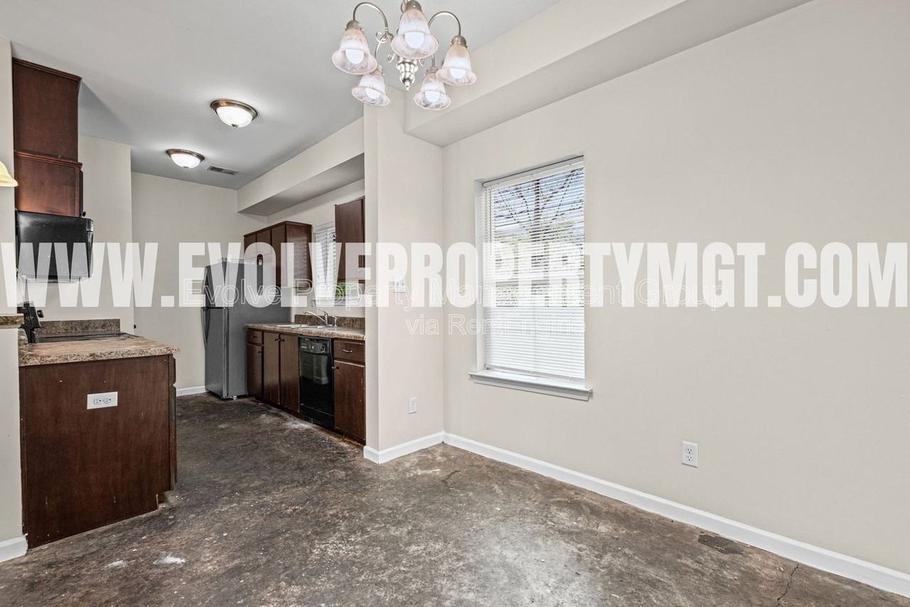 3586 Brister Cv - Photo 3 of 23