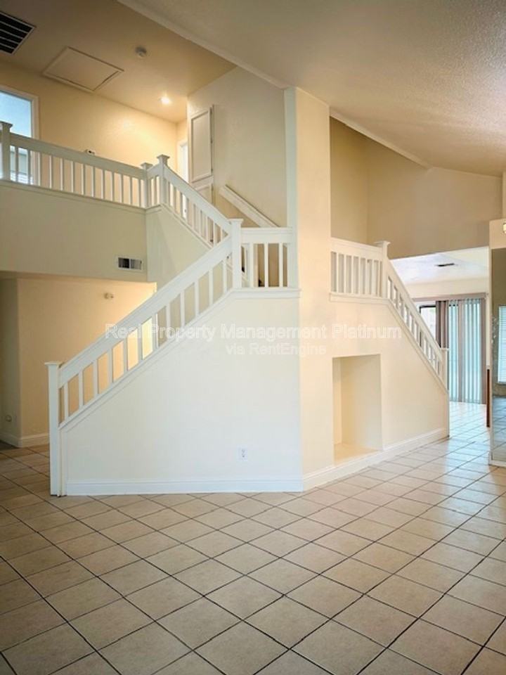 2775 Palo Alto Ave - Photo 5 of 19