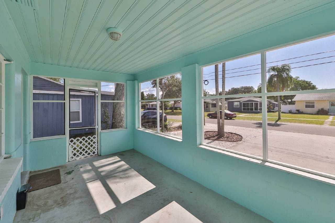 867 53rd Ter N - Photo 6 of 30