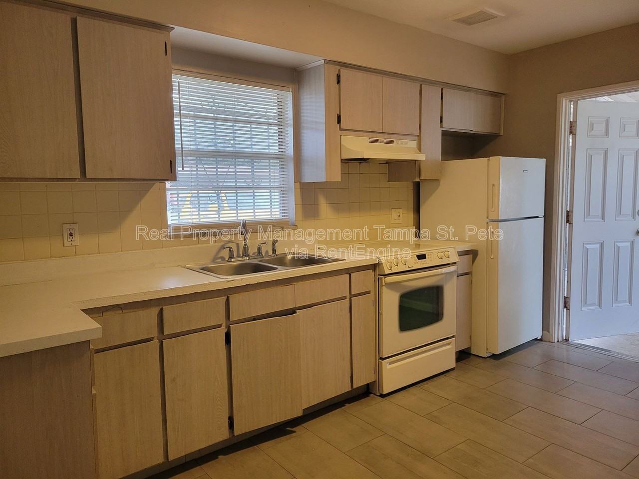 3001 E Jean St - Photo 5 of 21