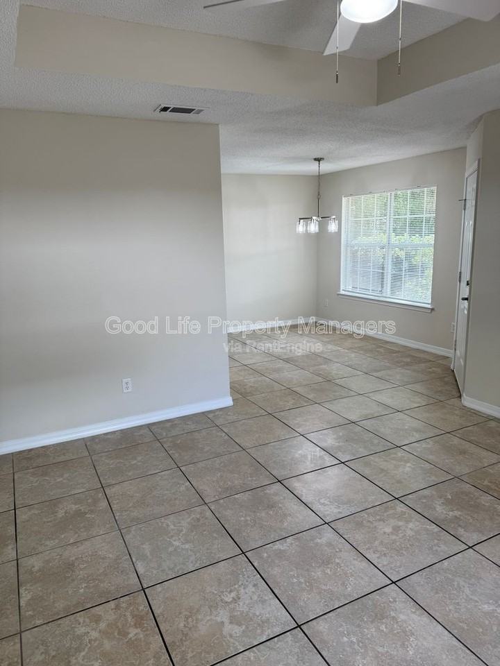 9980 Bowman Ave #B - Photo 2 of 18