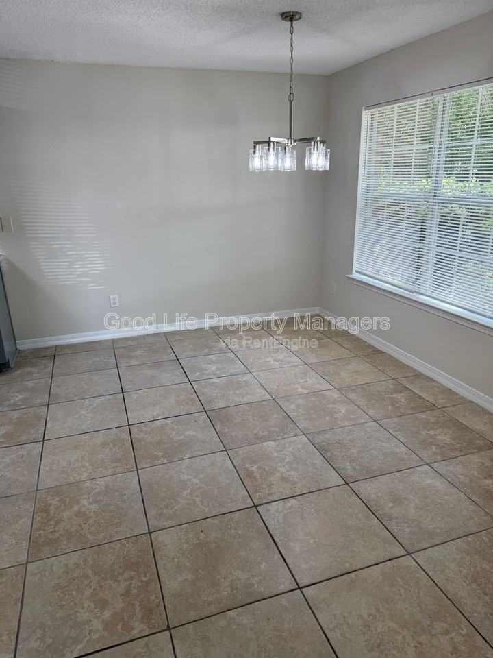 9980 Bowman Ave #B - Photo 6 of 18