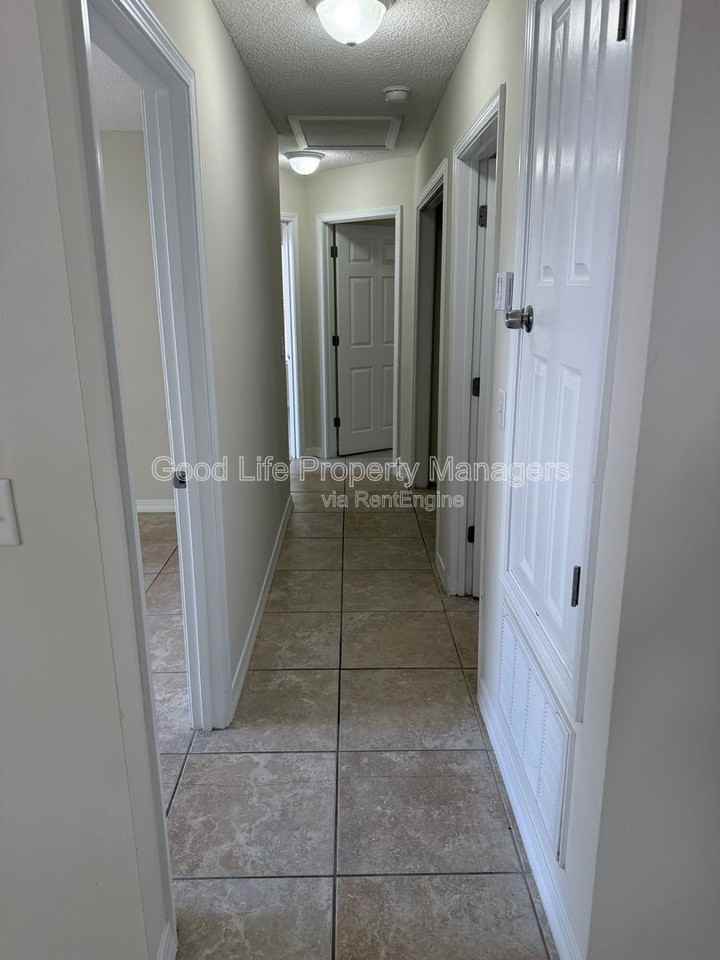 9980 Bowman Ave #B - Photo 7 of 18