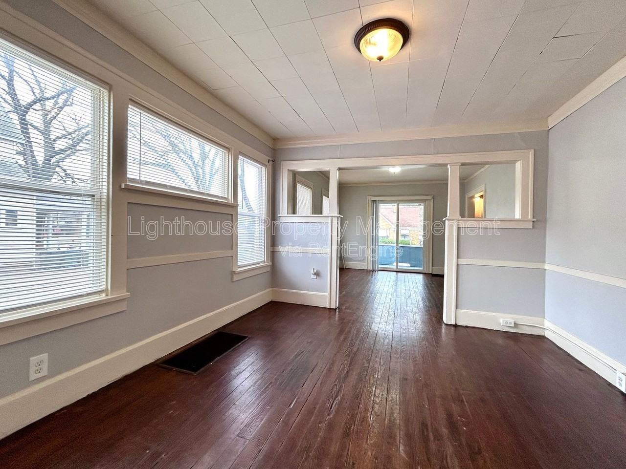 39 Iona Ave #1 - Photo 3 of 15