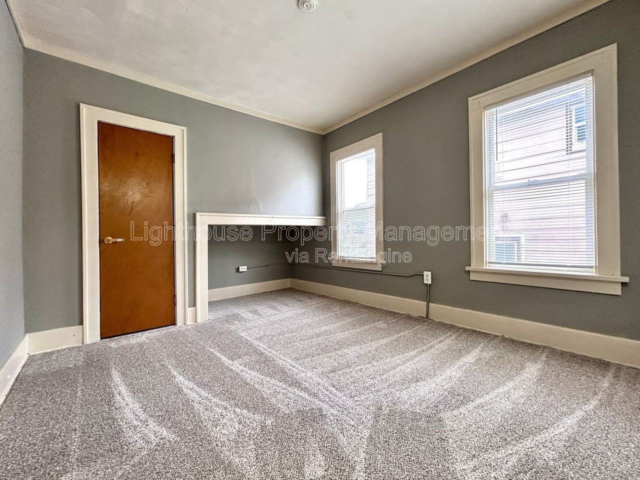 39 Iona Ave #1 - Photo 6 of 15