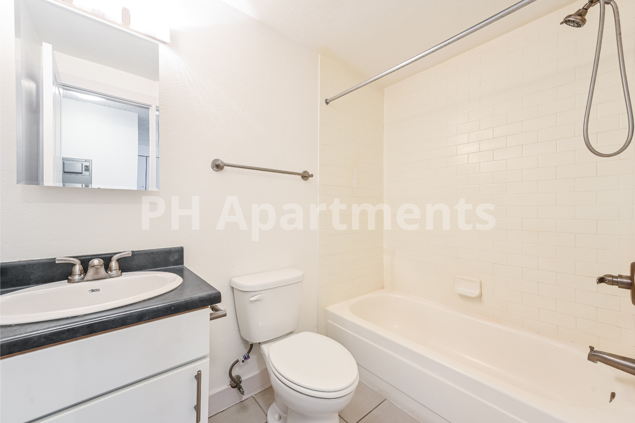 1450 South Reed Street - Photo 5 of 15