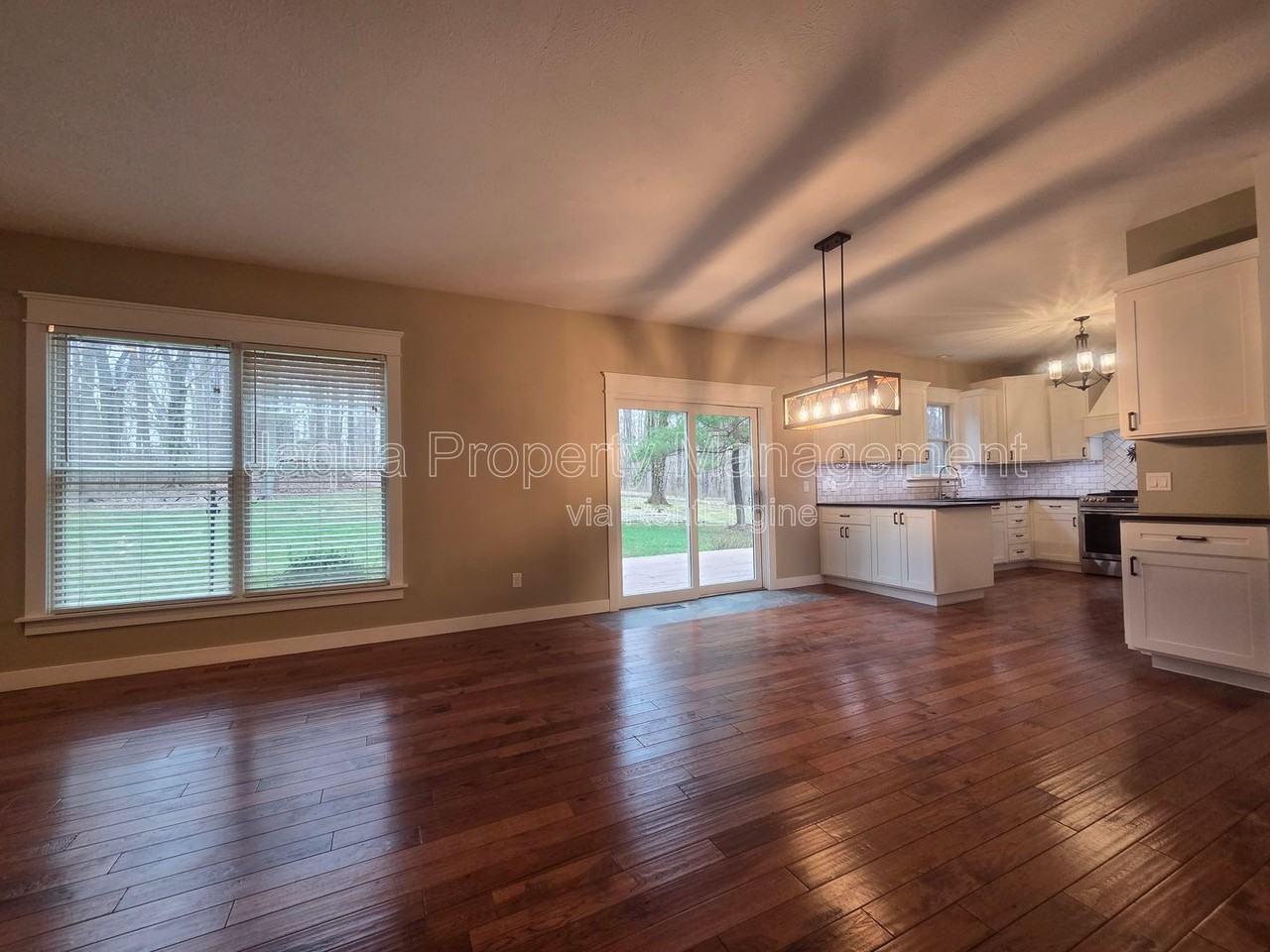 13919 Coveney Rd - Photo 7 of 23