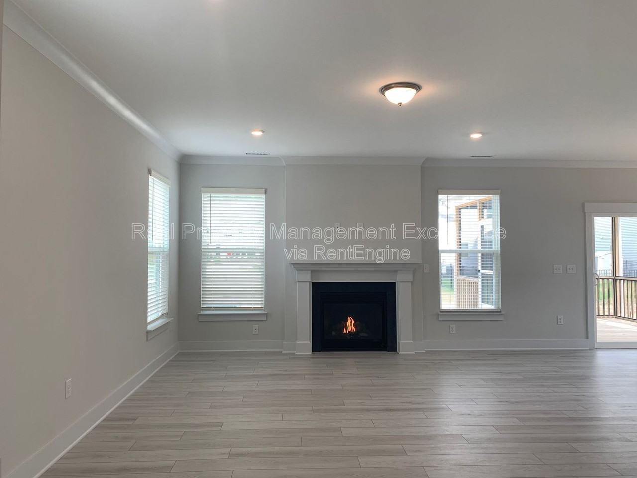 150 Steppe Way - Photo 3 of 39