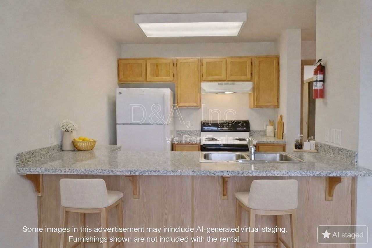 2960 Nw Tyler Ave #204 - Photo 5 of 12
