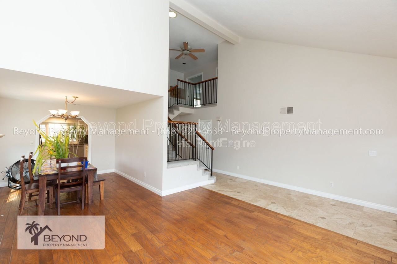 1595 Avenida De Los Lirios - Photo 5 of 31