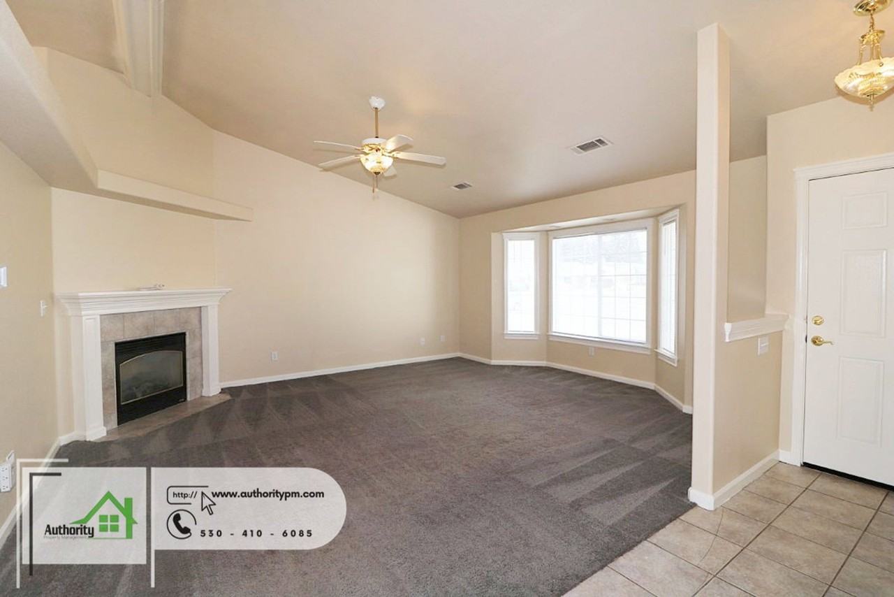 2603 Lynaco Ct - Photo 6 of 24