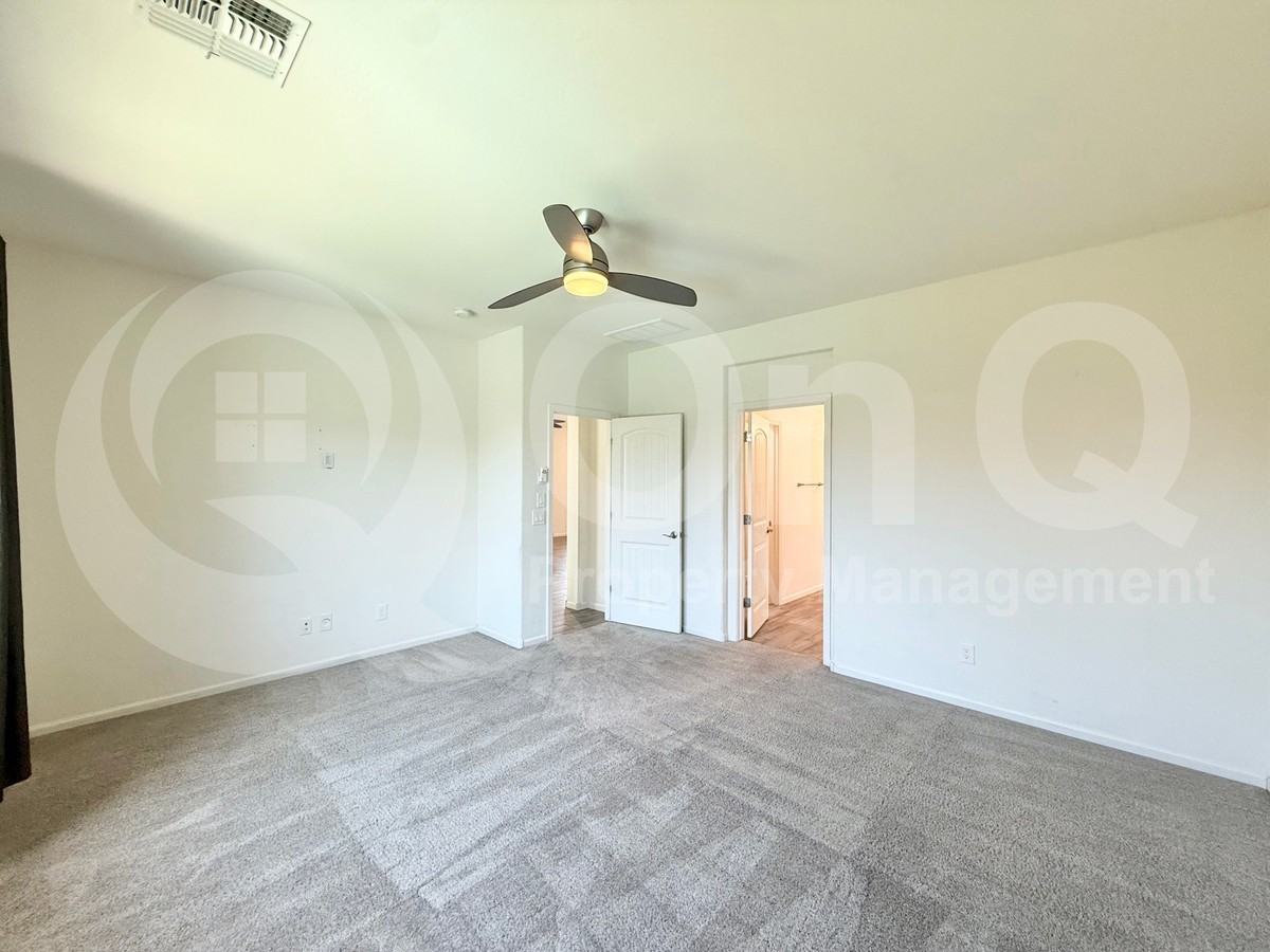 12157 W Remuda Dr - Photo 6 of 34