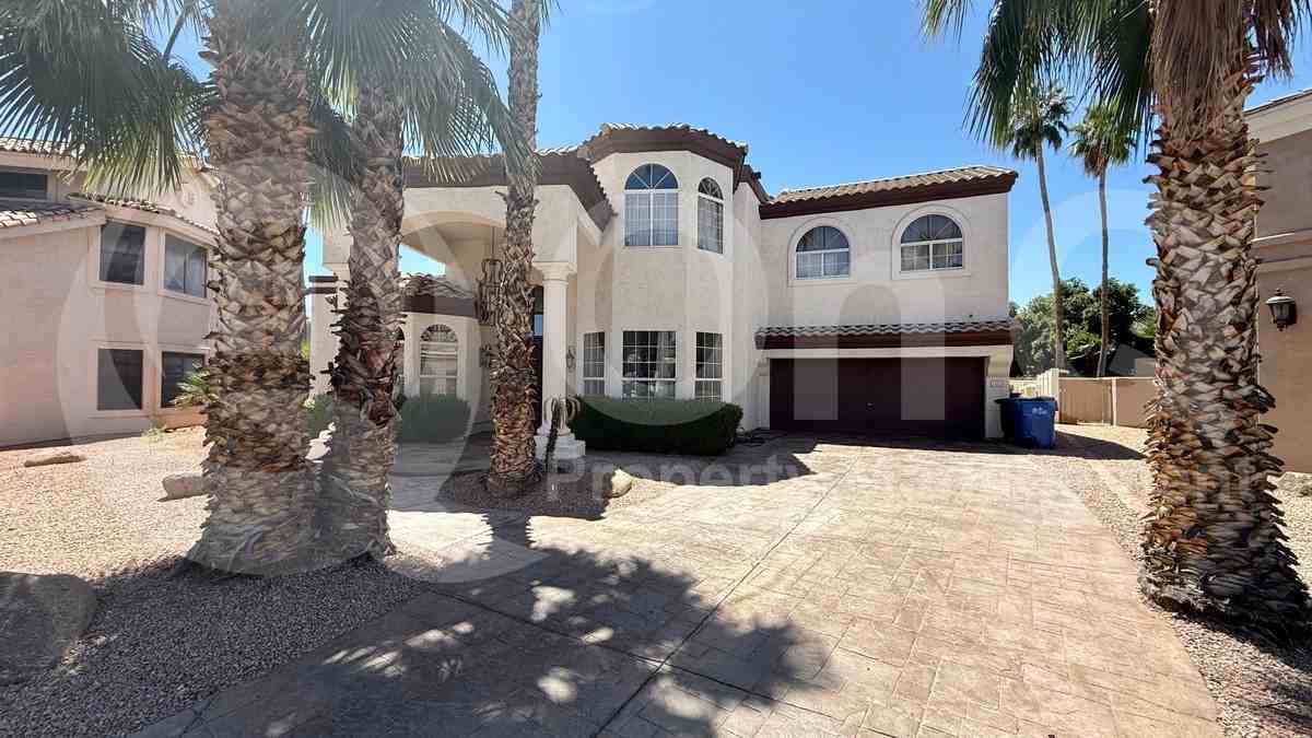 1401 W Sandpiper Dr - Photo 3 of 33