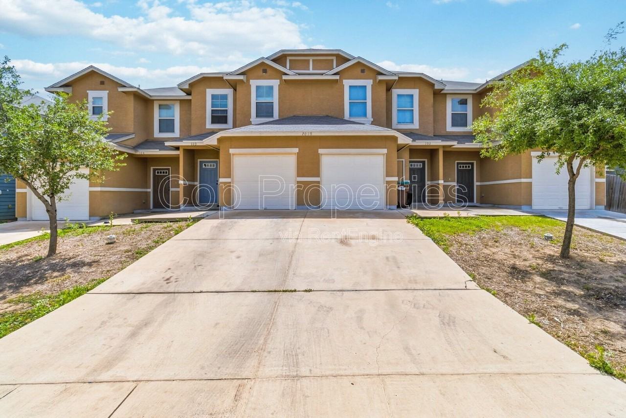 7010 Micayla Cv #101 - Photo 3 of 34