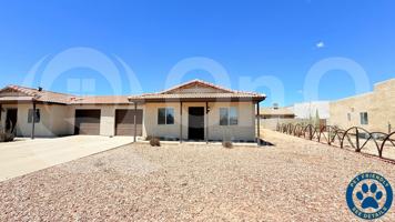 featured image of 8210 W Concordia Dr #2