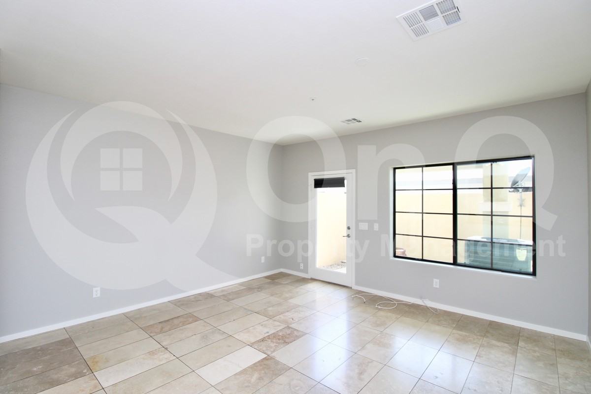 7323 E Belleview St #1002 - Photo 5 of 17