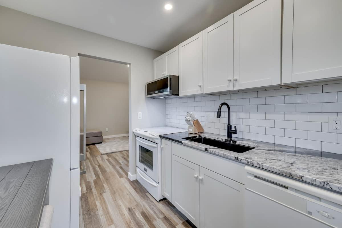 2725 Mayo Road-C - Photo 3 of 36