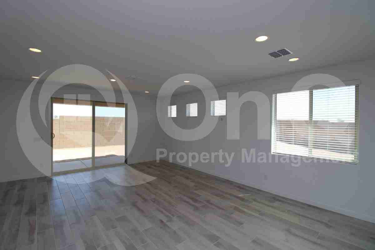 17174 W Artemisa Ave - Photo 5 of 22