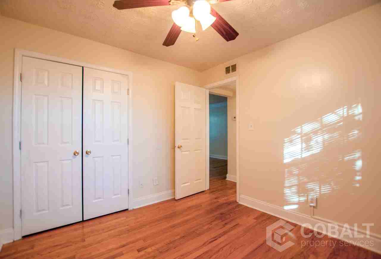 25 Bradley St - Photo 4 of 9
