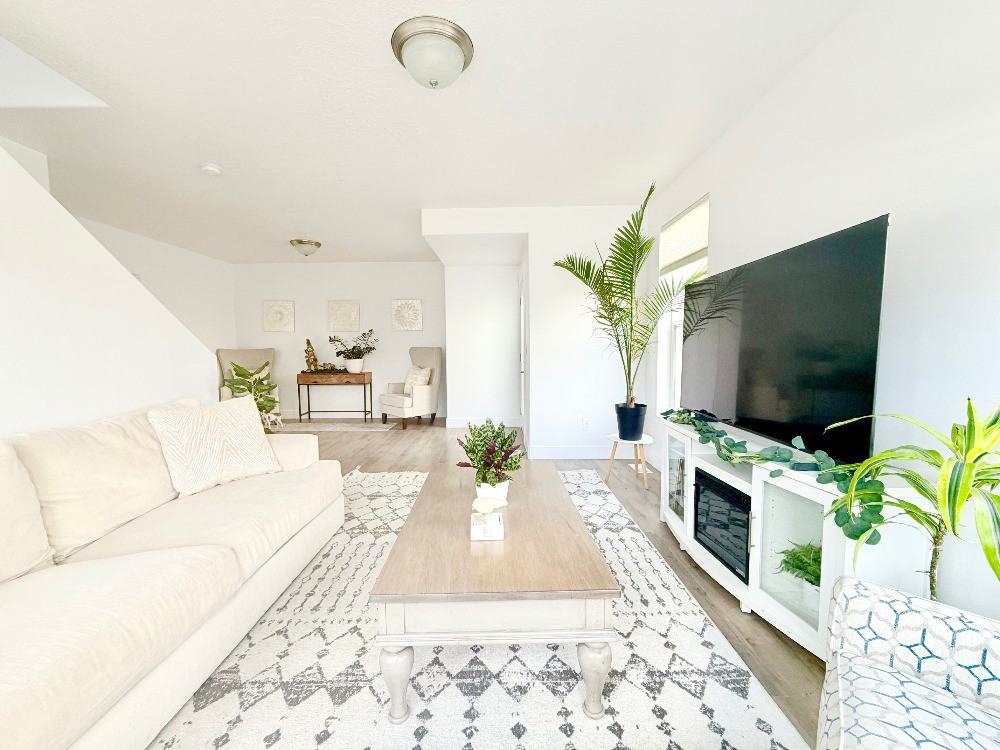 1792 W Torlundy Dr #1 - Photo 6 of 33