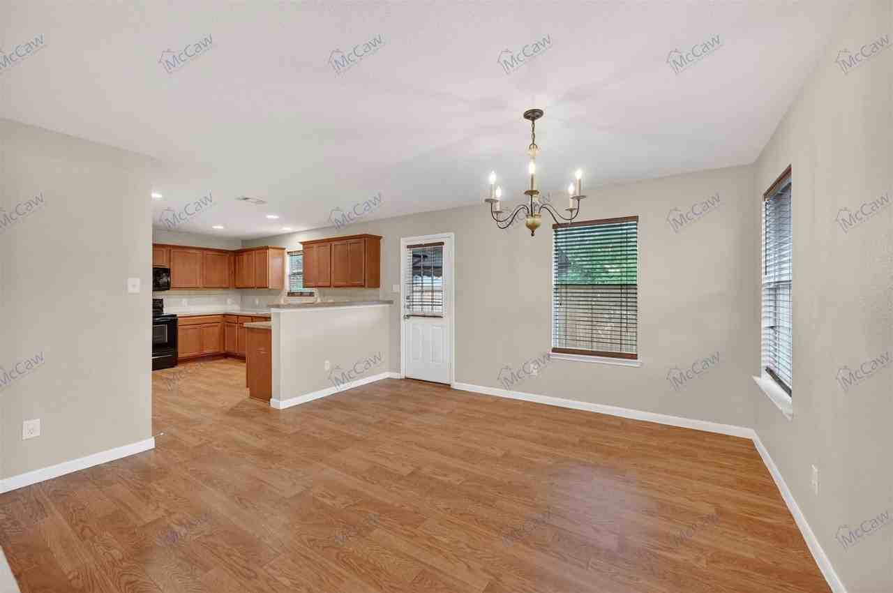 9133 Sun Haven Way - Photo 6 of 22