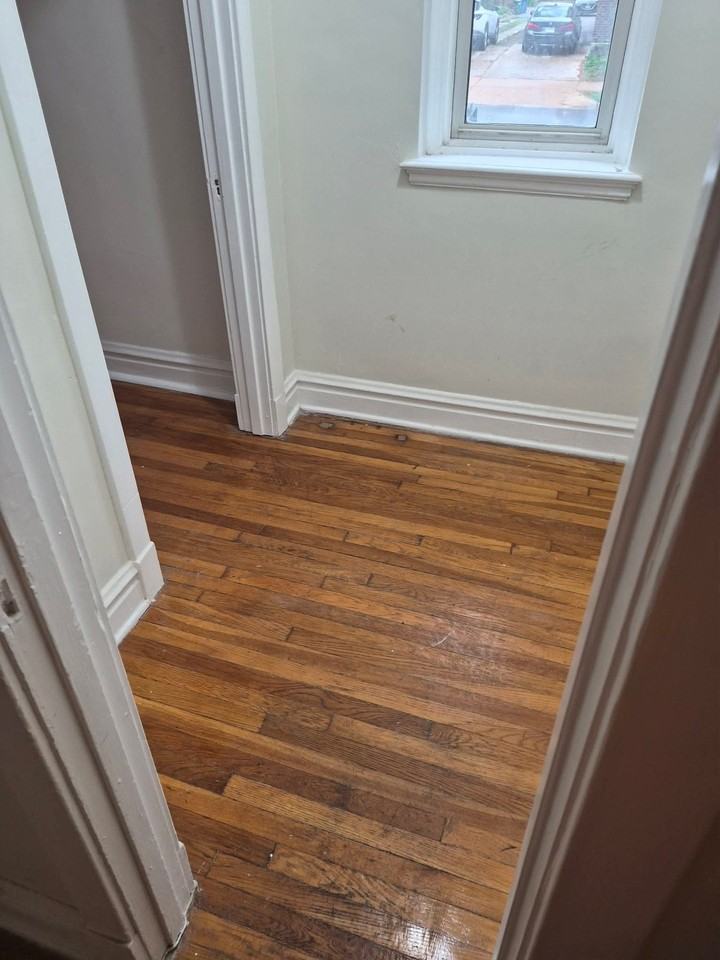 6301 N Rosebury Avenue - Photo 5 of 21