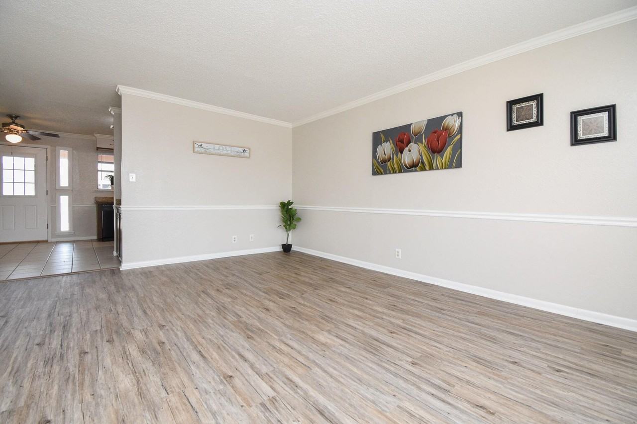 102 Palmwood Eightplex - Photo 4 of 10