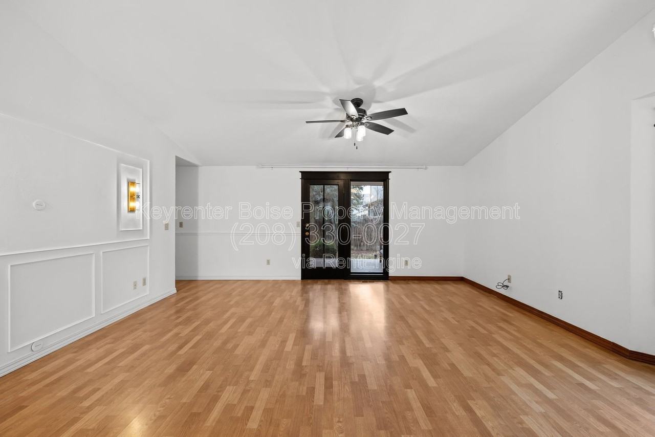 2698 E Bergeson St - Photo 6 of 33