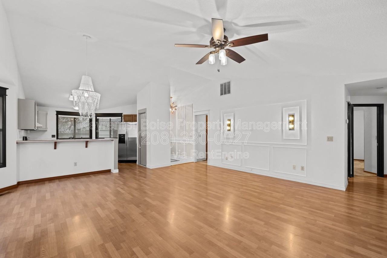 2698 E Bergeson St - Photo 7 of 33